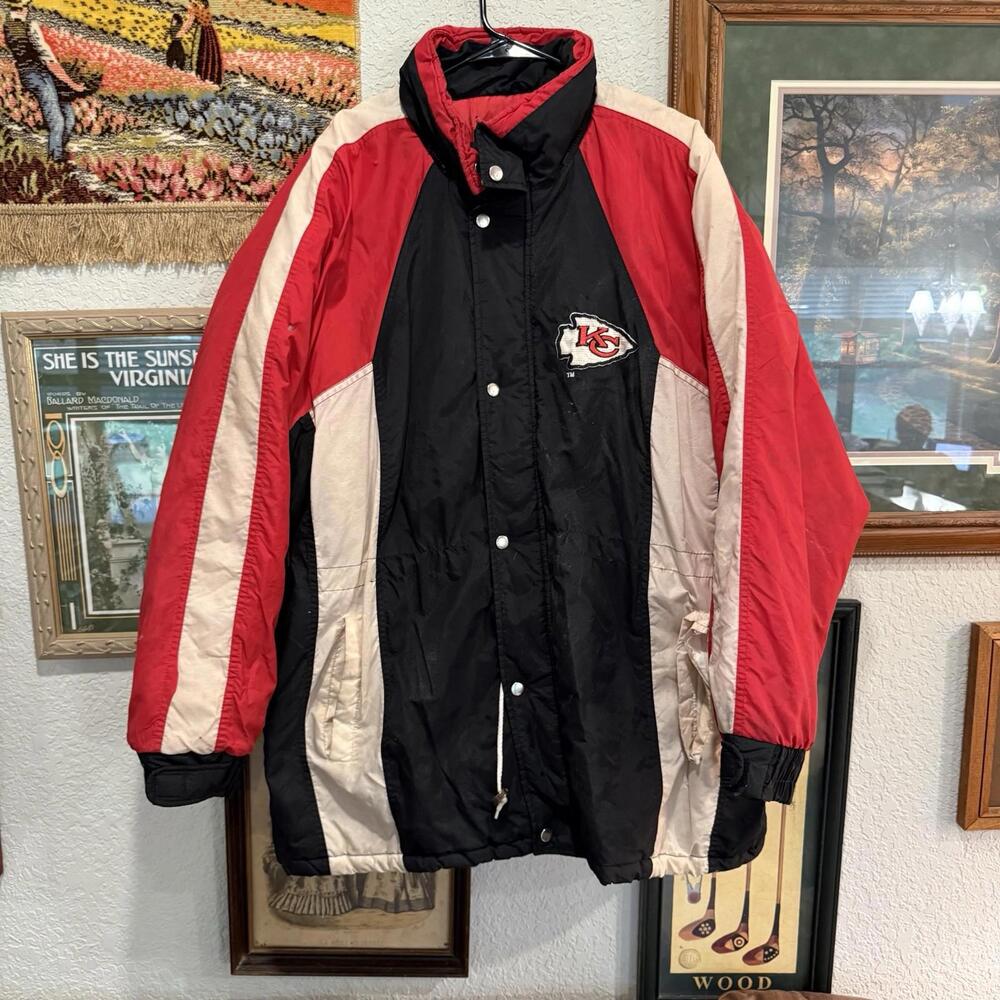 Vintage 90s Red & Black Kansas City Chiefs‎ Men's Winter Football Jacket Size XL